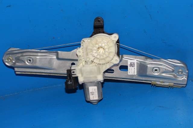 Ruteheis høyre bak til Ford Focus, electric 2012-2018 (FORD|BM51-A27000-BC|)