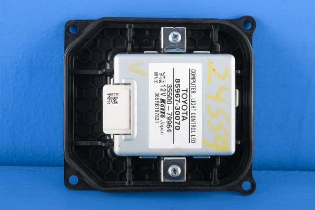 Styreenhet LED til Toyota Prius, 2009-2016 (Type III) (COMBI) (COMBI) (TOYOTA|85967-30070)