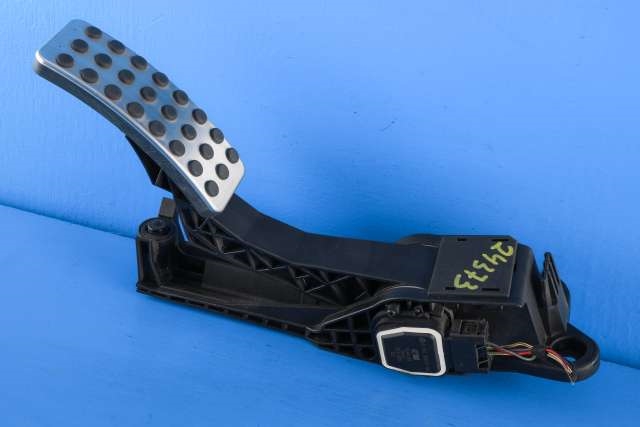 Pedal gass til Mercedes ML 2005-2011 (W164) (W164) (MERCEDES|A 164 300 01 04|)
