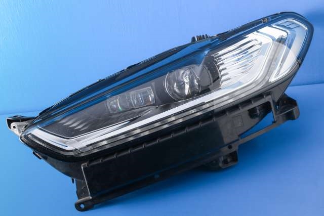 Frontlykt venstre full-LED til Ford Mondeo, 2019-->> (Type V, Fase 2)  (FORD|ES73-13D155-CD)