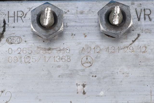 ABS sentral til Mercedes E-Klasse 2009-2013 (Fase 1) (W212) (W212) (BOSCH|0 265 236 310|A 212 431 29 12|)