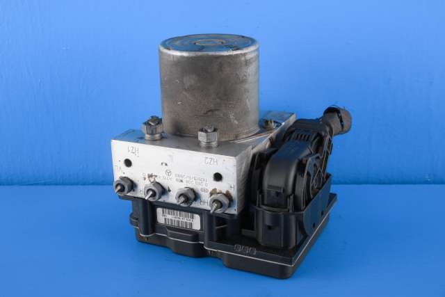 ABS sentral til Mercedes E-Klasse, 2009-2013 (Fase 1) (W212) (W212) (BOSCH|0 265 236 369)