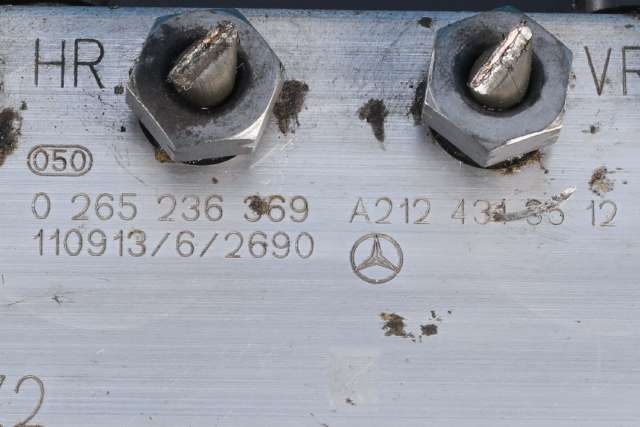 ABS sentral til Mercedes E-Klasse 2009-2013 (Fase 1) (W212) (W212) (BOSCH|0 265 236 369|A 212 431 35 12|)