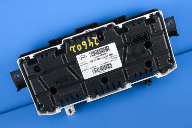Instrumentpanel til Renault Captur 2013-2020 (Type I)  (VISTEON|VPGRRF-10849-MD|2481 04403R|)