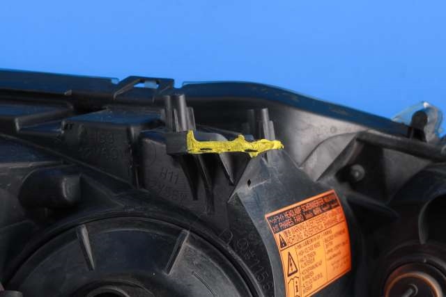 Frontlykt venstre xenon til Mitsubishi Outlander 2010-2012 (Type II, Fase 2)