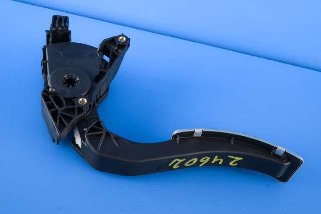 Pedal gass til Renault Captur 2013-2020 (Type I)  (HELLA|6PV 009 978-11|1800 26380R-B|)