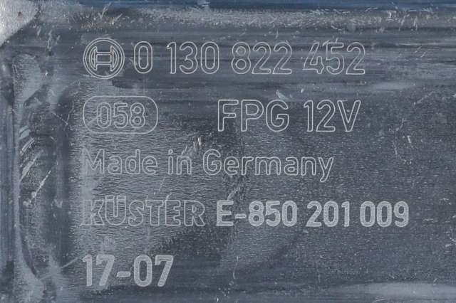 Ruteheis, kun motor, høyre foran til VW Transporter / Caravelle 2015-2019 (T6) (T6) (VAG|7E0 959 802 M|)