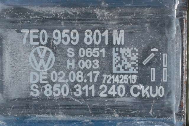 Ruteheis, kun motor, venstre foran til VW Transporter / Caravelle 2015-2019 (T6) (T6) (VAG|7E0 959 801 M|)