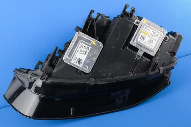 Frontlykt høyre xenon til Audi A4 2007-2014 (Type IV) (B8) (B8) (VAG|8K0 941 006 C|)