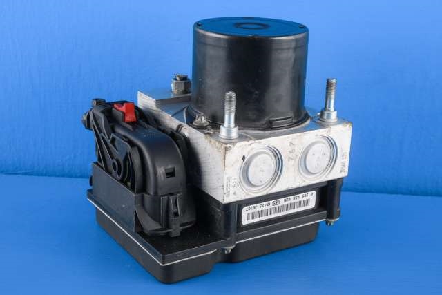 ABS sentral til VW Polo 2009-2014 (Type V, Fase 1)  (VAG|6R0 614 517 AF|6R0 907 379 AK|)
