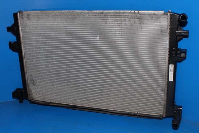 Radiator (automat gir) til VW Golf Sportsvan, 2014-2018  (VAG|5Q0 121 251 GB)