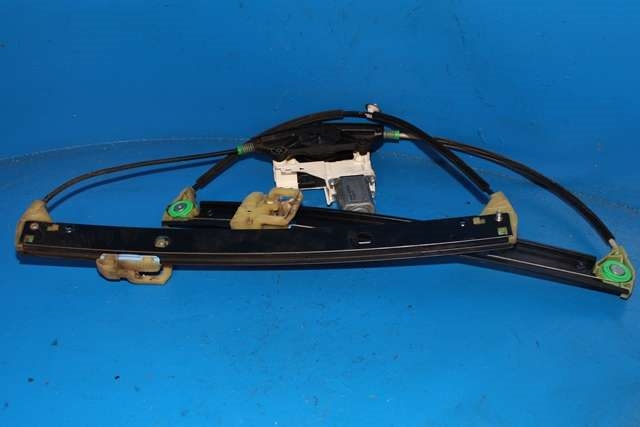 Ruteheis venstre foran til Audi A4 2007-2014 (Type IV) (B8) (B8) (VAG|8K0 959 801 A|)