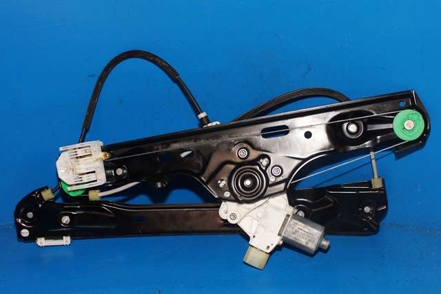 Ruteheis venstre foran til BMW X1 2009-2015 (E84) (E84) (BMW|6 927 027|)