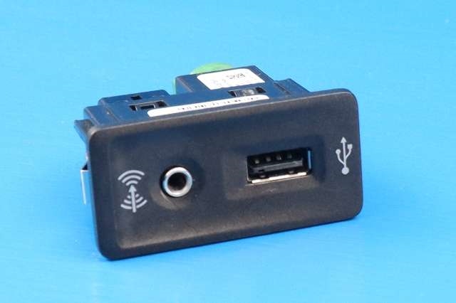 Bilstereo diverse til VW Golf Sportsvan, 2014-2018  