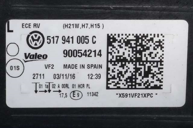 Frontlykt venstre halogen til VW Golf Sportsvan 2014-2018  (VAG|517 941 005 C|)