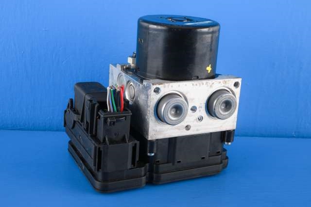 ABS sentral til Volvo V70 2007-2013 (Type III, Fase 1)  (VOLVO|P30681619|)