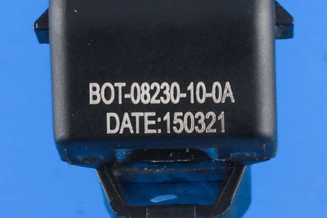 Parkeringssensor foran til Suzuki Vitara 2015-->> (Type IV) (BOT-08230-10-0A|)