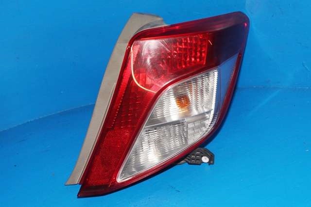 Baklykt høyre til Toyota Yaris 2012-2014 (Type III, Fase 1)