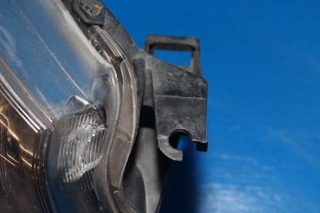 Frontlykt høyre halogen til Toyota Yaris 2012-2014 (Type III, Fase 1)