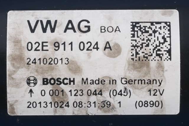 Starter diesel til VW Touran 2010-2015 (Type I, Fase 3) (BOSCH|0 001 123 044|02E 911 024 A|)