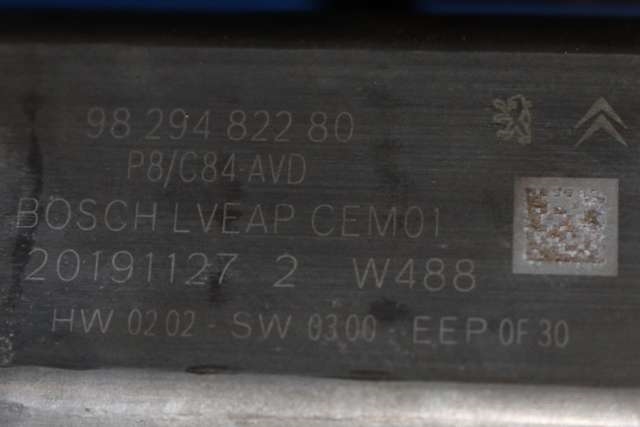 Ruteheis høyre foran til Peugeot 3008 2016-->> (Type II) (PEUGEOT|98 294822 80|)
