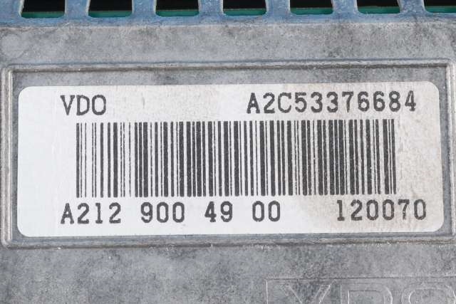 Bilstereo navigasjon skjerm til Mercedes E-Klasse 2009-2013 (Fase 1) (W212) (W212) (MERCEDES|A 212 900 49 00|)