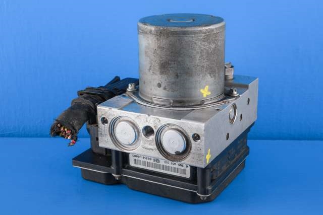 ABS sentral til Mercedes E-Klasse 2009-2013 (Fase 1) (W212) (W212) (BOSCH|0 265 236 310|A 212 431 29 12|)
