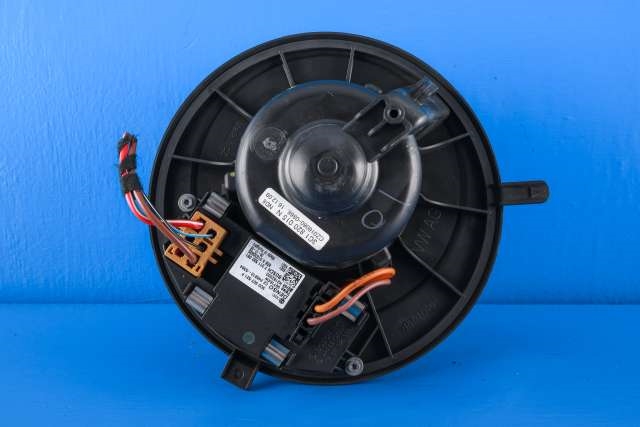 Varmeapparat motor til VW Golf, Plus/Cross 2009-2013 (Fase 2) (VAG|3C1 820 015 N|)