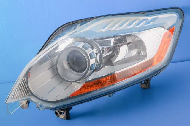 Frontlykt venstre xenon til Ford Kuga, 2008-2012 (Type I) (FORD|8V41-13D155-AE)