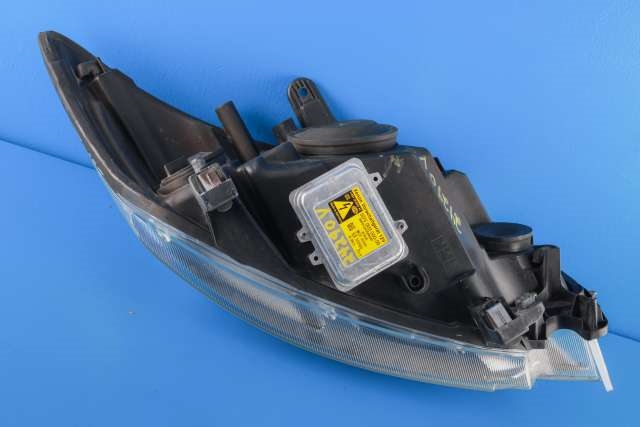 Frontlykt venstre xenon til Ford Kuga 2008-2012 (Type I)  (FORD|8V41-13D155-AE|)