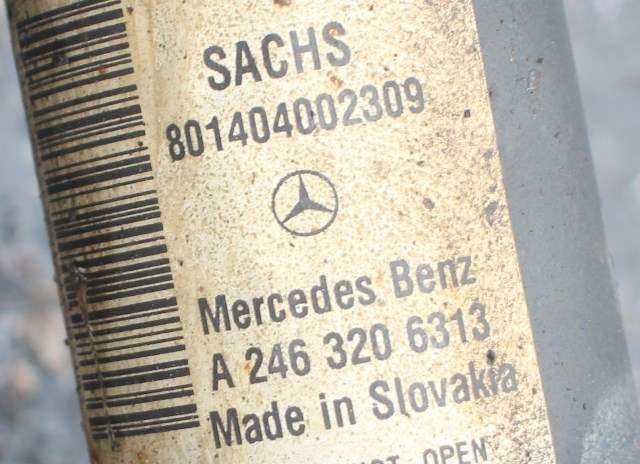 Fjærbein venstre foran til Mercedes B-Klasse 2011-2018 (W246) (W246) (MERCEDES|A 246 320 63 13|)