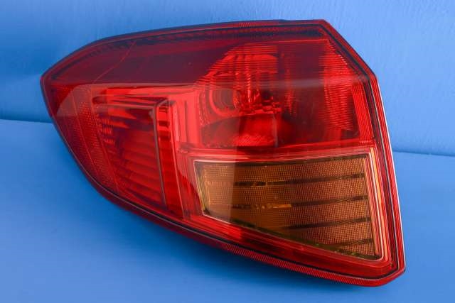 Baklykt venstre ytre til Suzuki Vitara, 2015-->> (Type IV)