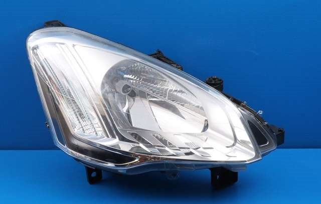 Frontlykt høyre halogen til Citroën Berlingo, 2008-2015 (Type II, Fase 1) (CITROEN|98 063065 80)