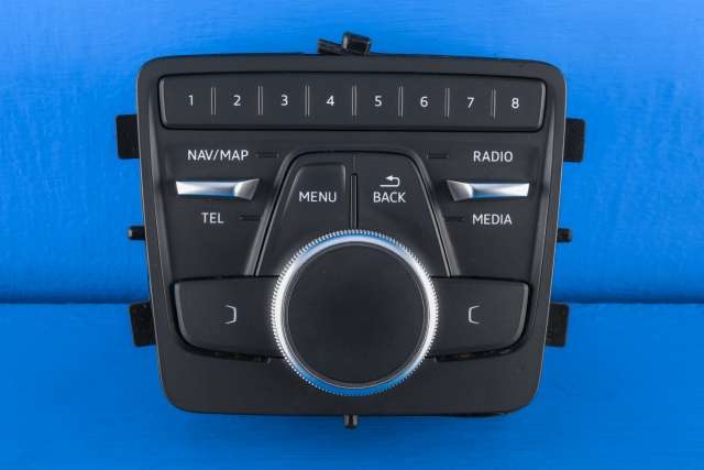Bilstereo navigasjon betjeningspanel til Audi A4 2015-2019 (Type V, Fase 1) (B9) (B9) (VAG|8W0 919 614 N|)