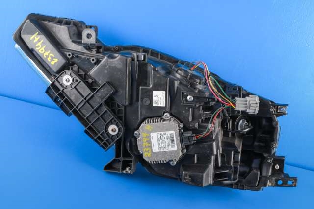 Frontlykt høyre halogen til Nissan Leaf 2011-2017 (Type I)  (NISSAN|26010-3NA3C|)