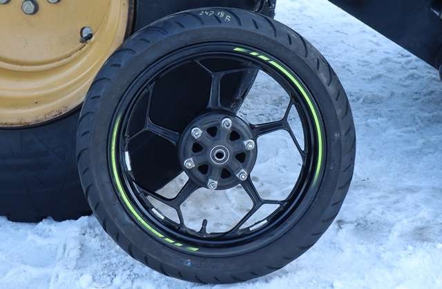 MC, Bakhjul til MC Kawasaki Z125, 2018-->> (130 X 70 R 17")