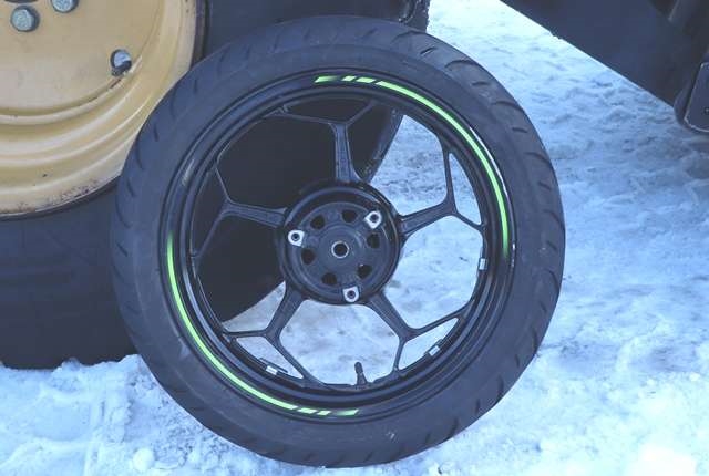MC, Bakhjul til MC Kawasaki Z125 2018-->> (130 X 70 R 17"|)
