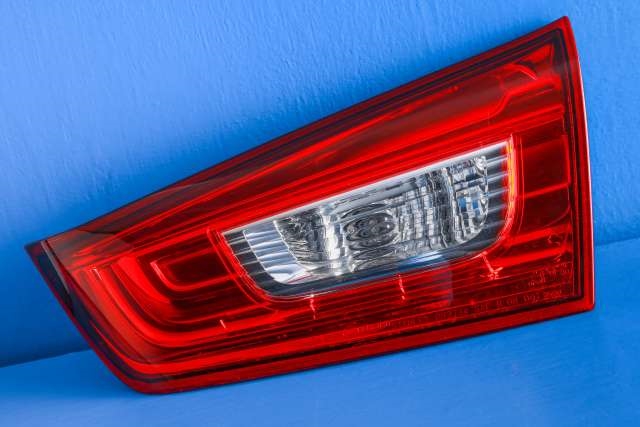 Baklykt høyre indre til Mitsubishi ASX, 2010-2019  
