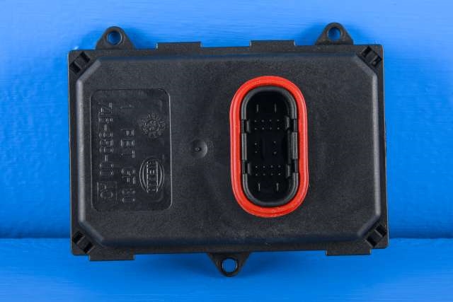 Styreenhet lys (LCM - Light Control Module) til VW Tiguan, 2011-2016 (Type I, Fase 2) (VAG|4H0 941 329)