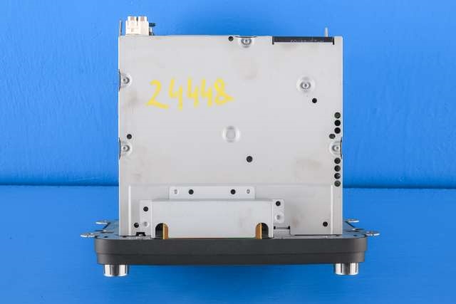 Bilstereo, med DAB til VW Golf, Plus/Cross 2009-2013 (Fase 2)  (VAG|3C8 035 195 A|)