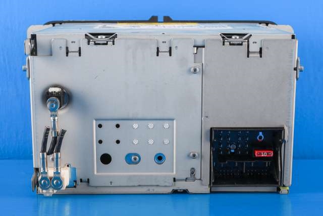 Bilstereo, med DAB til VW Golf, Plus/Cross 2009-2013 (Fase 2)  (VAG|3C8 035 195 A|)