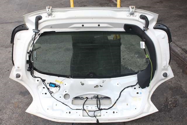 Bakluke combi til Peugeot 208 2012-2019 (Type I)