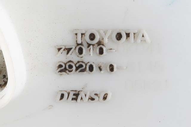 Dieselpumpe fødepumpe til Toyota Hilux 2006-2011  (TOYOTA|77010-0K041|)