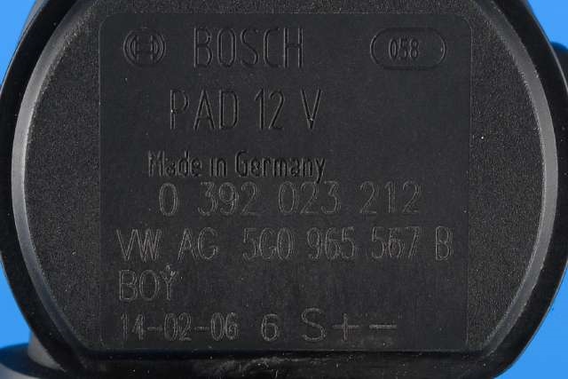 Sirkulasjonspumpe til VW E-Up 2013-2019  (BOSCH|0 392 023 212|5G0 965 567 B|)