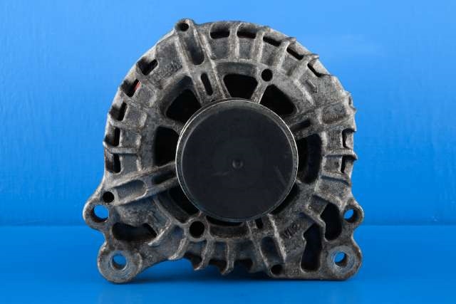 Dynamo diesel til VW Golf, Plus/Cross 2009-2013 (Fase 2)  (VALEO|TG14C031|03L 903 023 A. 14 VOLT - 140 AMP|)