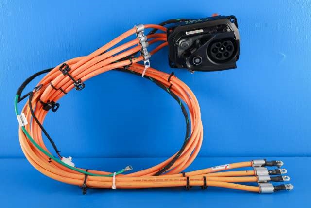 Batterilader inntak/luke til Tesla Model S 2013-2016 (Fase 1) (TESLA|1022014-00-E|)