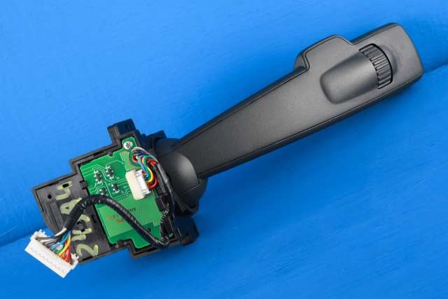 Bryter blink til Volvo V60 2010-2013 (Type I, Fase 1)  (VOLVO|31334647|)