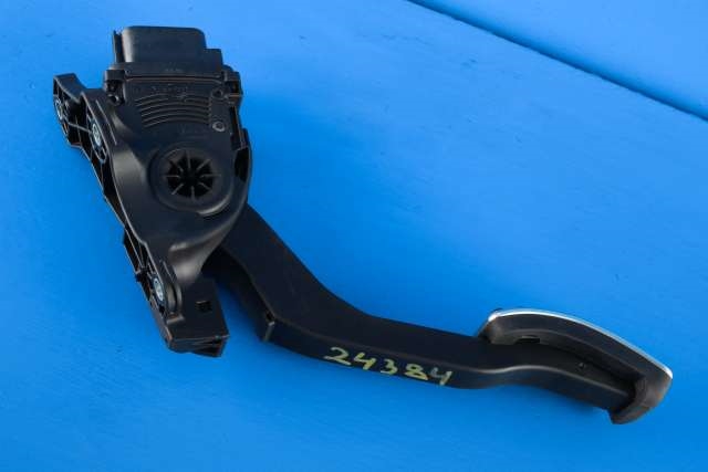 Pedal gass til Volvo V60 2010-2013 (Type I, Fase 1) (HELLA|6PV 010 834-37|31329373|)