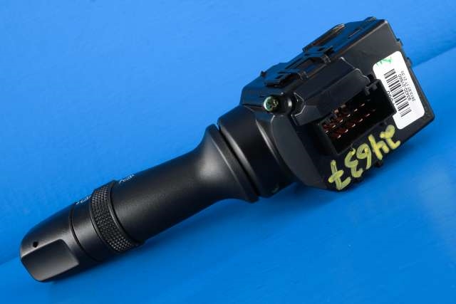 Bryter visker til Hyundai Ix35 2010-2015  (HYUNDAI|93420-2Y660|)