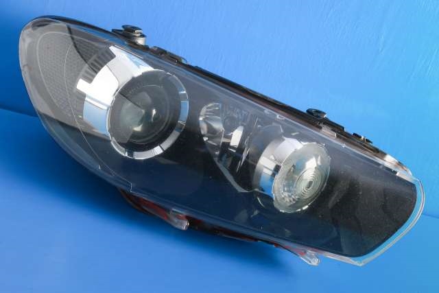 Frontlykt høyre xenon til VW Scirocco 2008-2013 (VAG|1K8 941 032 D|)